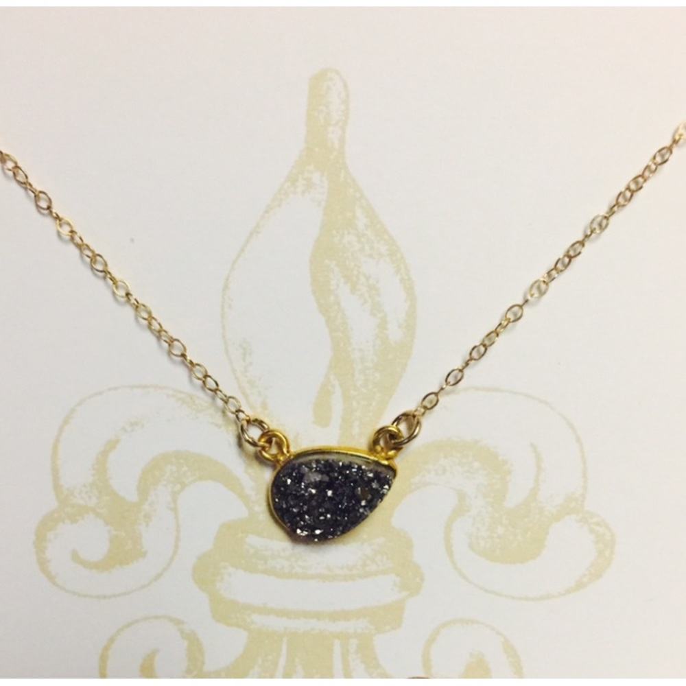NWT 16.5" 14k gold filled pewter druzy necklace